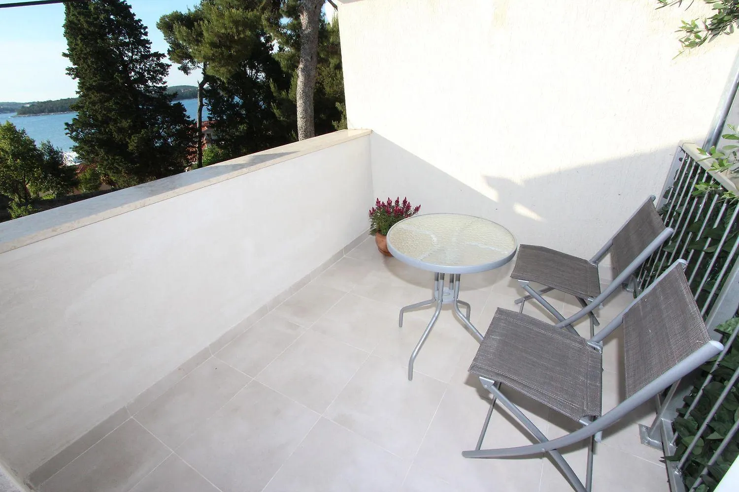 Hundefreundliches Studio-Apartment Nur 650 Meter Zum Strand Mit Meerblick Rovinj Croatia