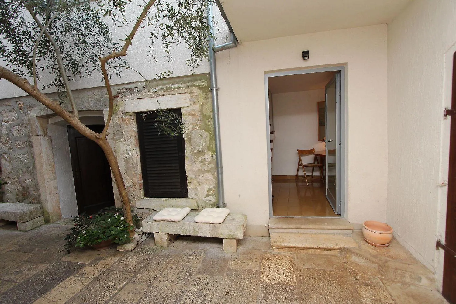 Hundefreundliches Studio-Apartment Nur 650 Meter Zum Strand Mit Meerblick Rovinj 0*,