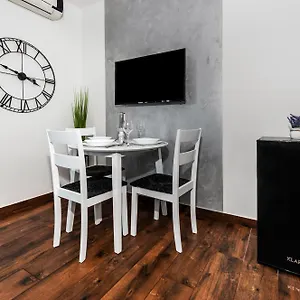 Апартаменты Deluxe A&a, Ровинь